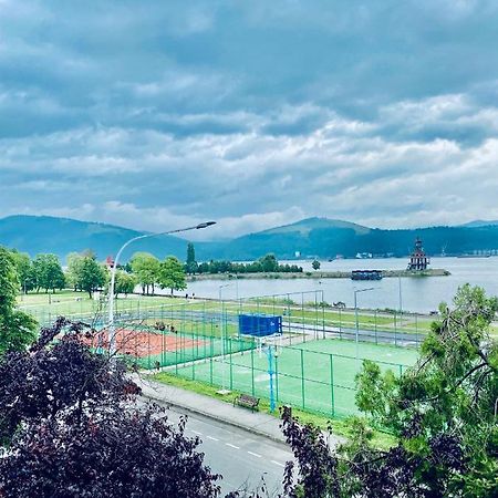 Apartament Sunshine Leilighet Orşova Eksteriør bilde